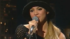 Shakira - Underneath Your Clothes Acustica