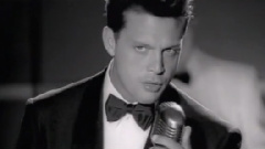 Luis Miguel - Por Debajo De La Mesa