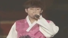 日本演唱会韩服表演现场 Naver Star Cast 13/09/19