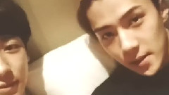 灿烈INS更新视频