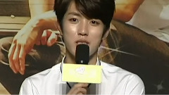 Mnet Wide News 优贤&成烈 Cut