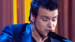 Alizee - Helene (Les Annees Bonheur 2013) 现场版 13/04/13