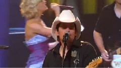 Brad Paisley - Remind Me