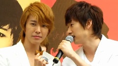 银赫 & 东海 吃黑糖糕JACK