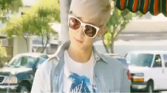 Merry Christmas to 李赞熙