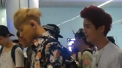 卤蛋让桃子先过边检