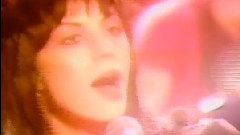 Joan Jett - Crimson And Clover