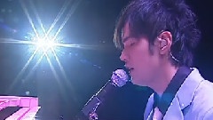 周杰伦 - 2004无与伦比演唱会