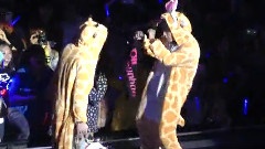 WHITE CHRISTMAS & DANCE OUT SS4 In SHA