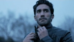 Kaiser Chiefs - Listen To Your Head