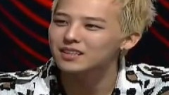 G-Dragon(BigBang) - 笑容GD