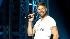 Ricky Martin - The Best Thing About Me Is You M.A.S Tour
