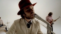 Supergrass - St Petersburg