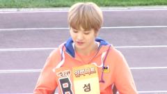 偶像运动会 成种卖萌