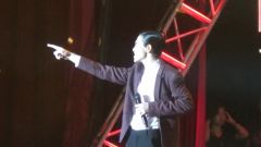 萧敬腾,何韵诗 - 海阔天空