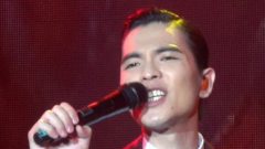 萧敬腾 - 活在故事里