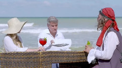 Stau Cu Picioarele In Apa Rece