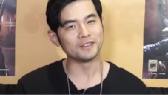 周杰伦 - Jay亲自同你介绍新碟<周杰伦的床边故事>kkbox专访