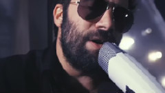 Vinila Von Bismark - CORAZÓN DE GOMA