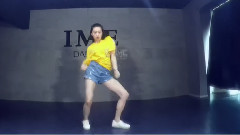 yum yum!卖萌可爱的Linda