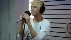 梁耀燮 - Cracks Of My Broken Heart