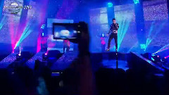 С мен да вървиш