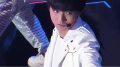 王俊凯 - 我爱你V2.0(纪念806)