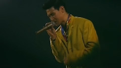 分手总要在雨天