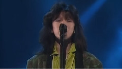 飾りじゃないのよ涙は