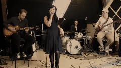 LiveWire,模仿翻唱 - Kiss(Prince Cover)