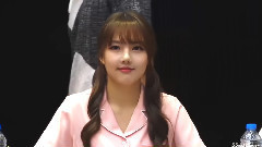 艺琳学银河宝宝的双下巴