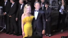 影视原声 - 电影<霓虹恶魔>第69届戛纳电影节首映红毯