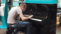 Passenger Impressively Plays Piano at Train Terminal in Paris