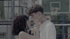 Сильная девочка