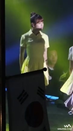 GFriend,艺琳(GFriend) - 你还有我