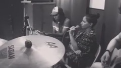 韩国IDOL们的逗逼日常之郑秀妍请叫我郑歌手