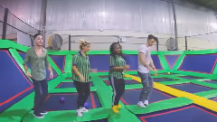 The Chainsmokers,Halsey,Fly By Midnight - Closer(靠近点)