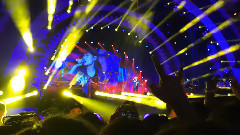 李宇春 - 存在感 & 再不疯狂我们就老了