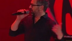 А я девушек люблю