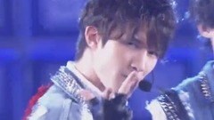 Johnnys Jr. - IN THE STORM