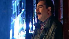 Mor Salkımlı Sokak