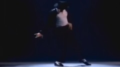 解密迈克尔杰克逊45°倾斜舞步