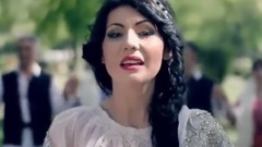 SA IAU DRAGOSTEA SI BANII