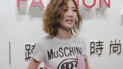 安心亚 - 预见Vogue跨世纪时尚摄影展