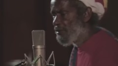 Tiken Jah Fakoly - One Step Forward