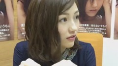AKB48,渡边麻友 - Showroom 写真集宣传
