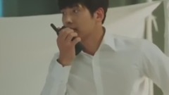 安娜&济夏用对讲机互道晚安 甜蜜的氛围