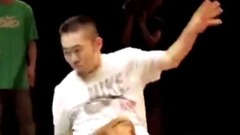 世界顶级街舞高手斗舞2012