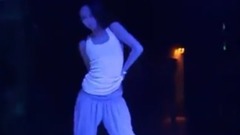 Dance Battle Show Girls