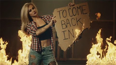 The Chainsmokers,XYLØ - Setting Fires